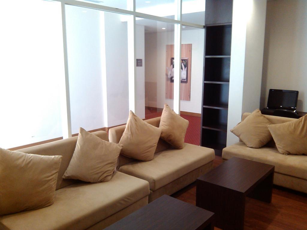 Laras Asri Resort & Spa Salatiga Extérieur photo