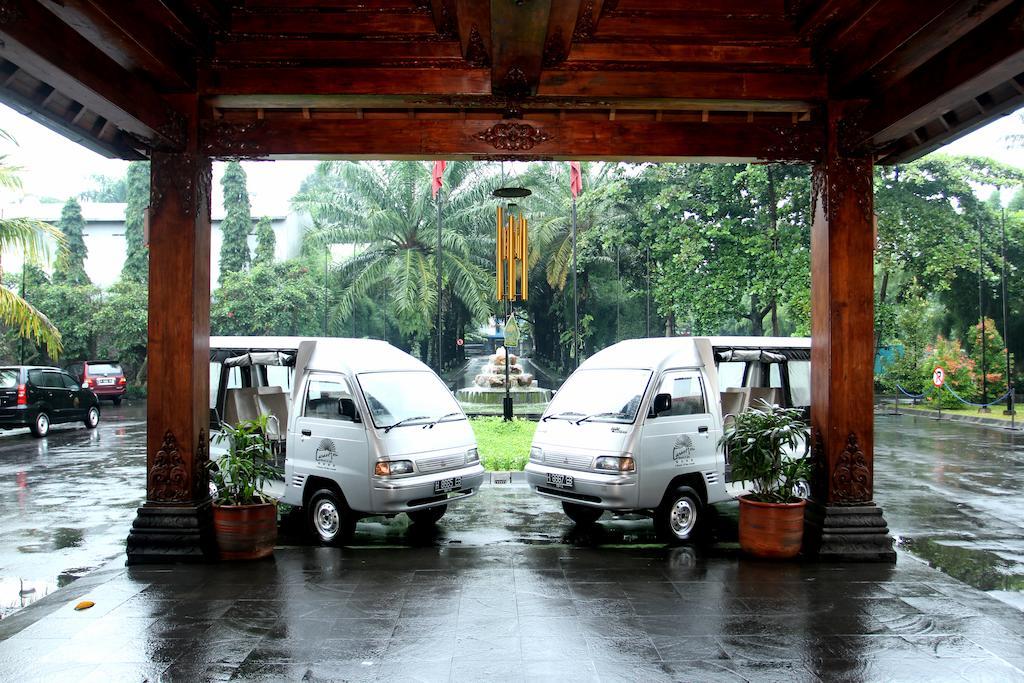 Laras Asri Resort & Spa Salatiga Extérieur photo